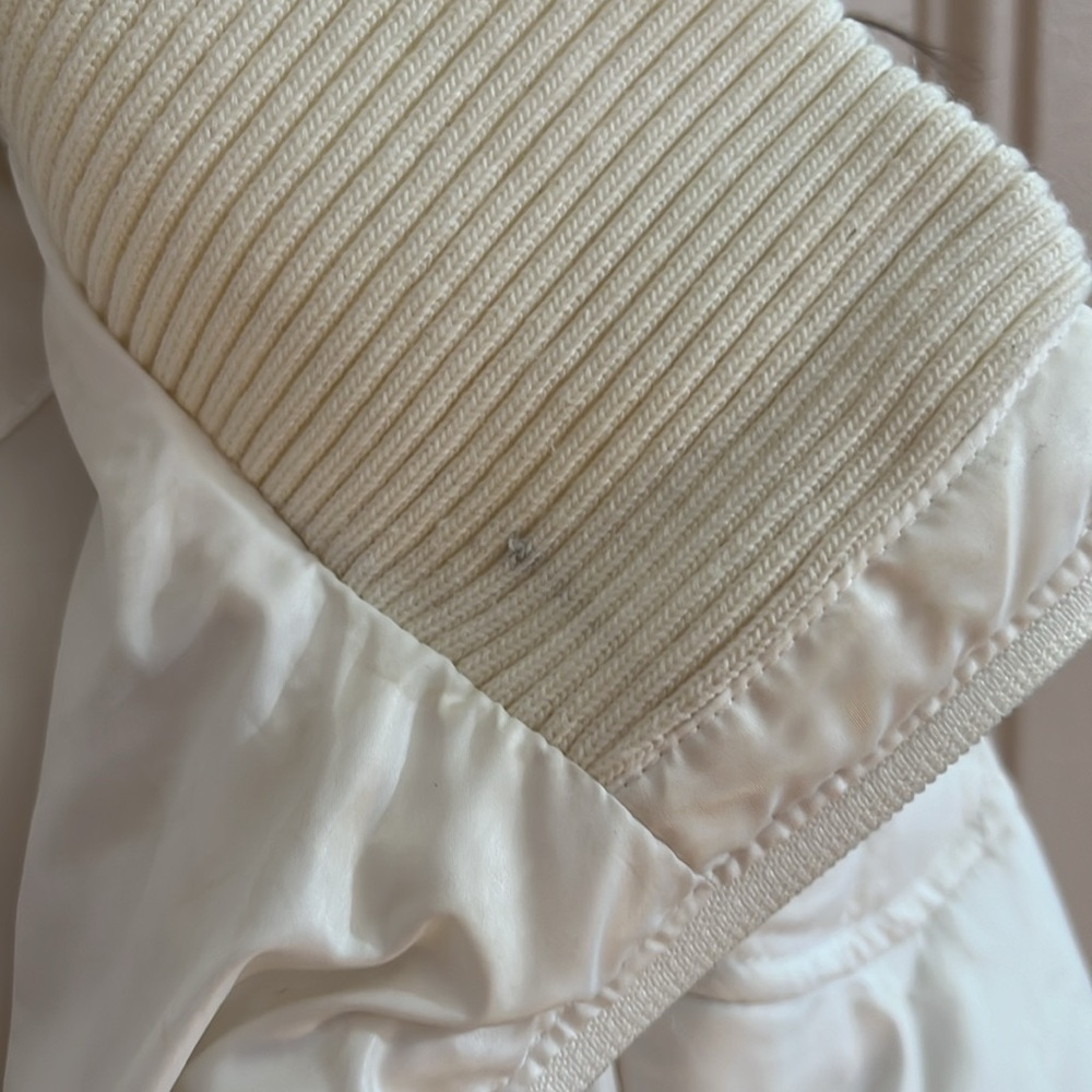 HP 🥳 Guess quilted down coat Petite size large - Picture 16 of 16